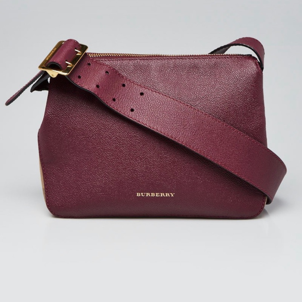 BURBERRY
Burgundy Grained Leather Helmsley Bag